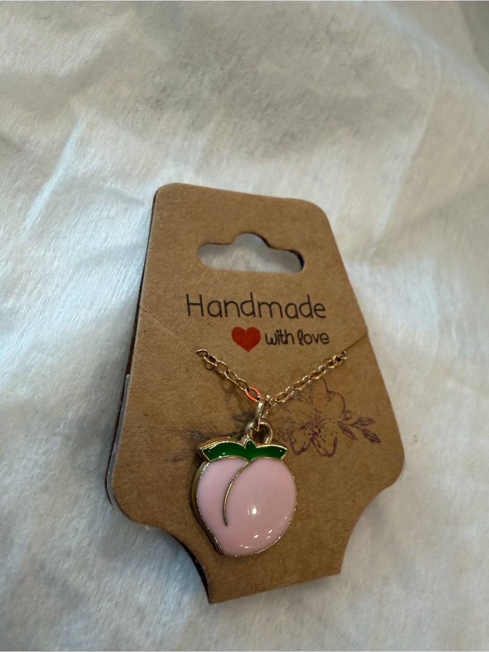 🍑 PEACHY KEEN 🍑 Gold Pendant Necklace